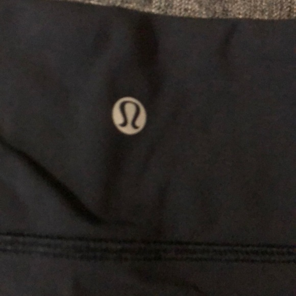 Lululemon Top Speed Crop Capri Nulu material Sz 6 - Picture 5 of 5